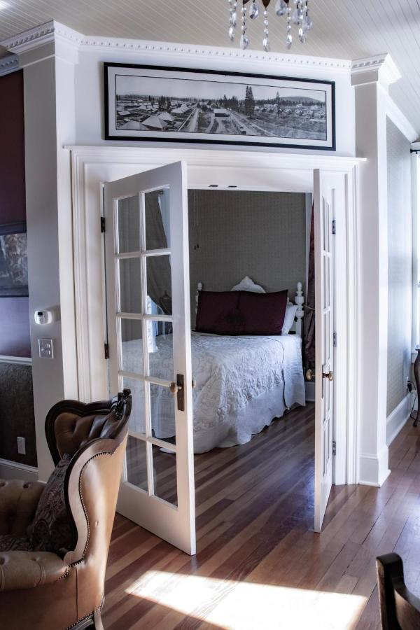 Mccloud River Bed And Breakfast Luaran gambar